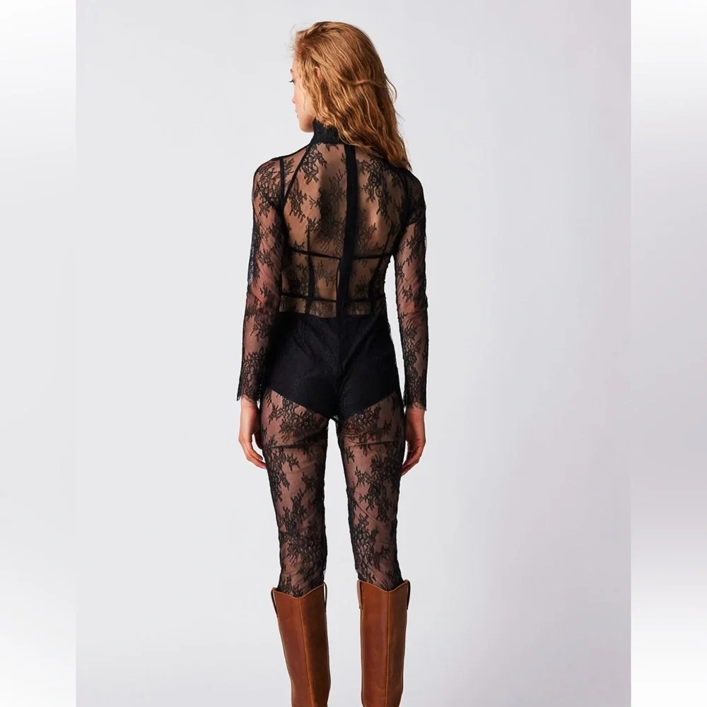 Kim Shui Lace bodysuit in black, size M, brand new with tags - Picture 4 of 4
